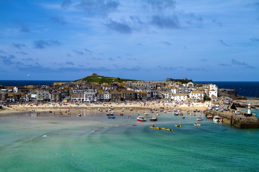 st-ives-1816432_1280-1030x686 4 Places To Travel In 2019